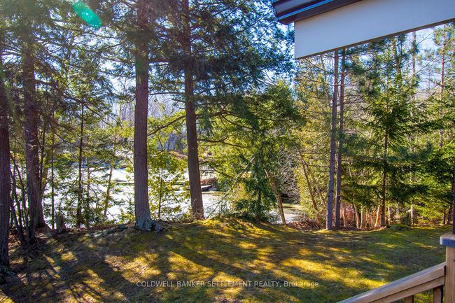 1072 Kippawa Point Lane, House other with 5 bedrooms, 3 bathrooms and 8 parking in Sharbot Lake ON | Image 36