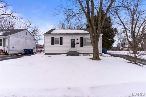 3743 Wright Avenue, St Ann, MO, 63074 | Card Image