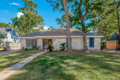 1915 Pine River Drive, House other with 4 bedrooms, 2 bathrooms and null parking in Kingwood TX | Image 1