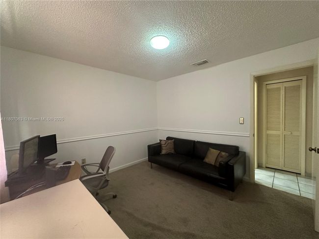 10075 Nw 129 Th Ter, House other with 3 bedrooms, 2 bathrooms and null parking in Hialeah Gardens FL | Image 10