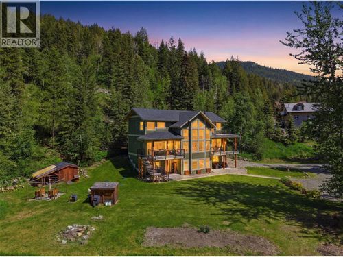7384 Cahilty Cres, Kamloops, BC, V2H1M8 | Card Image
