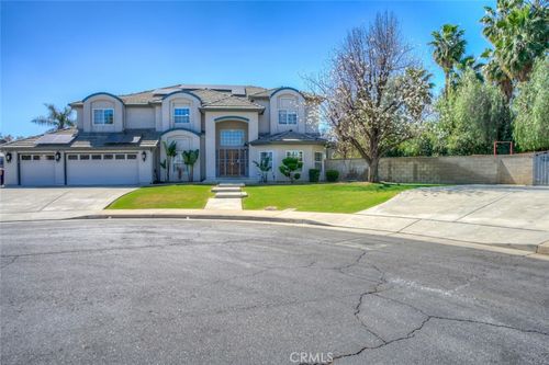 6301 Canyon View Ct, Bakersfield, CA, 93306-3275 | Card Image