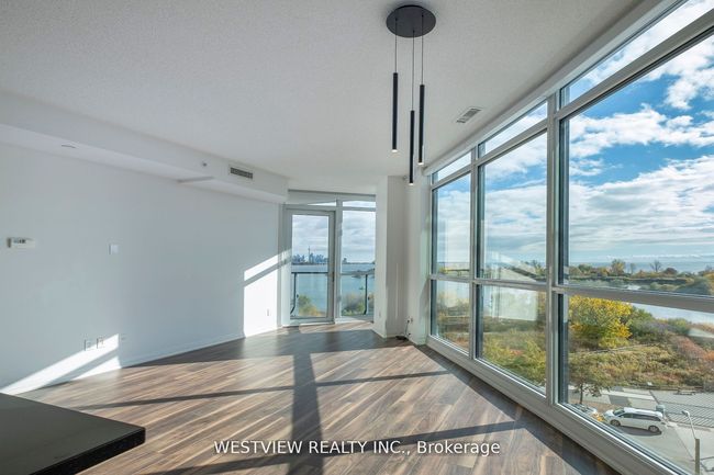 504 - 59 Annie Craig Dr, Condo with 2 bedrooms, 2 bathrooms and 1 parking in Etobicoke ON | Image 9