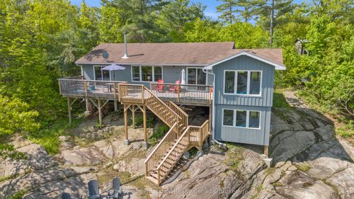 12494 Georgian Bay Rd, Honey Harbour, ON, P0E1E0 | Card Image