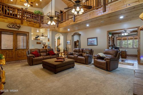 2320 Chandelle Ln, Overgaard, AZ, 85933-3318 | Card Image