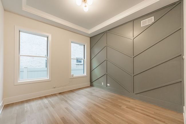 office/accent wall not included | Image 17