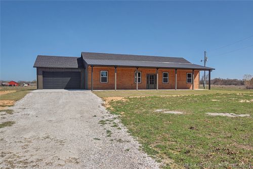 9388 S 95th St E, Braggs, OK, 74423-3036 | Card Image