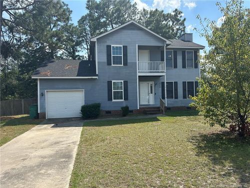 3545 Chaucer Dr, Hope Mills, NC, 28348-1760 | Card Image