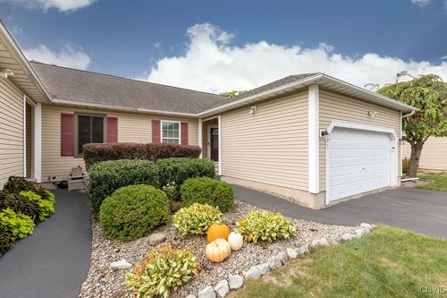 5019 Betsy Ross Way, Liverpool, NY, 13088-5934 | Card Image