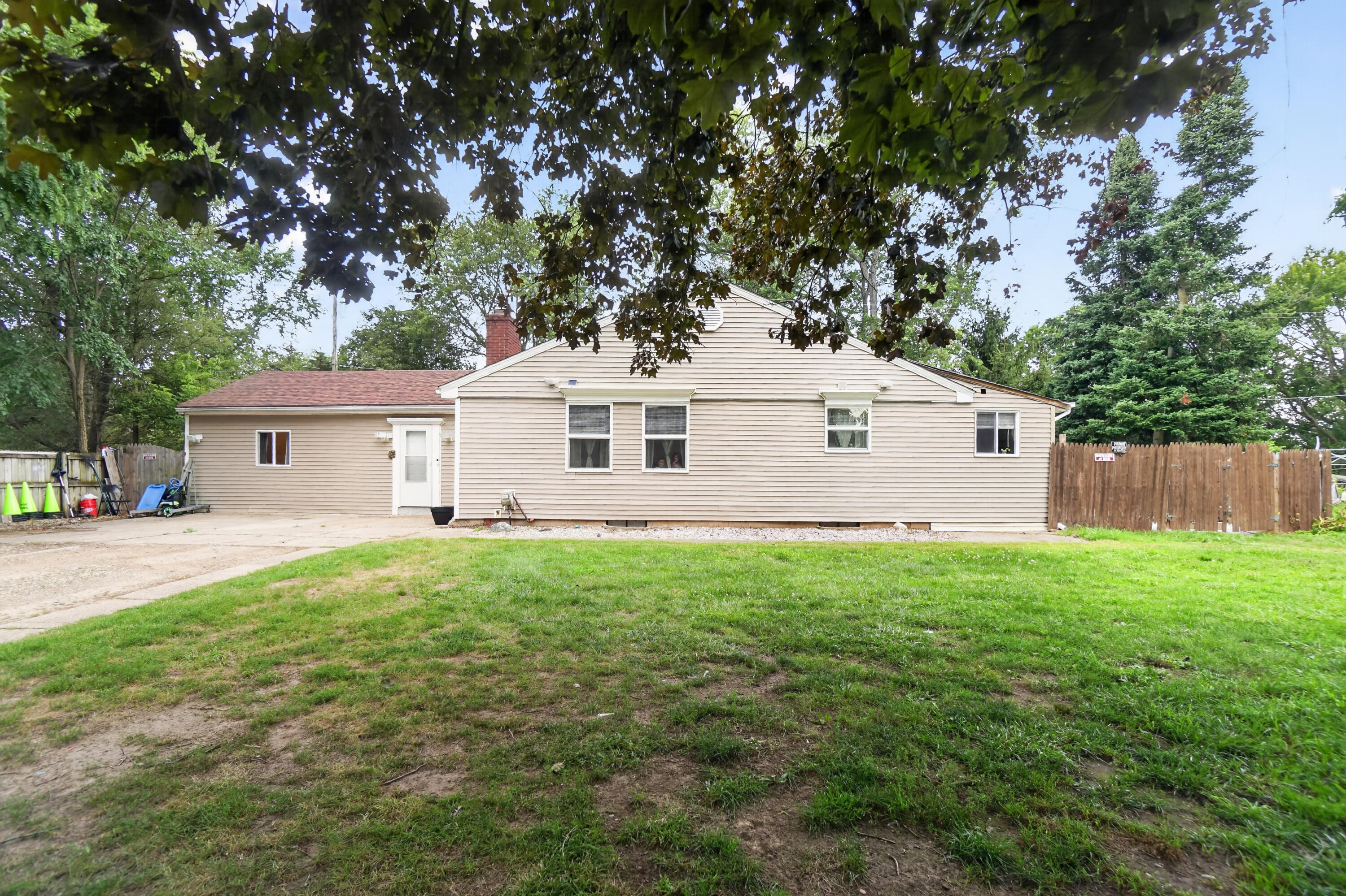 Residential in Putnam Township 2