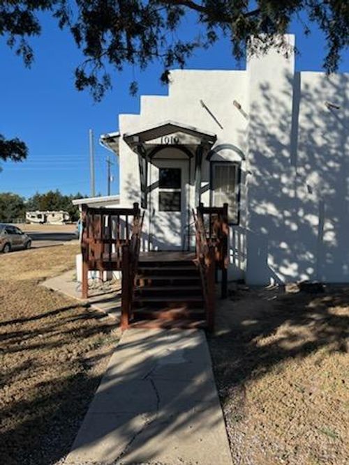 1010 Wansted St, Eads, CO, 81036-9681 | Card Image