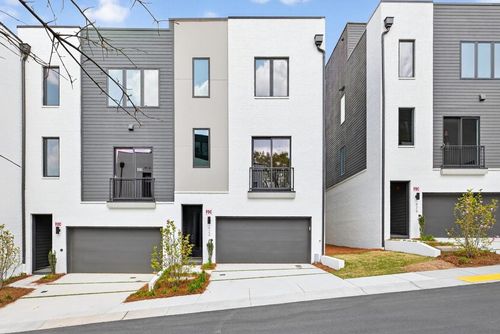 424 Cedar Dust Dr, Decatur, GA, 30030-3350 | Card Image