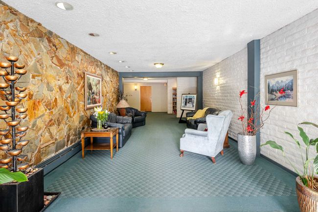 305 - 1351 Martin St, Condo with 2 bedrooms, 1 bathrooms and 1 parking in White Rock BC | Image 29