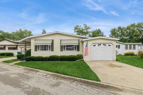 1107 Candida Road, Elgin, IL, 60123 | Card Image