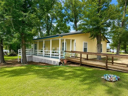 1127 Mckay Cir, Montgomery, LA, 71454-5649 | Card Image