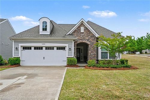 14204 Southbridge Forest Dr, Charlotte, NC, 28273-7834 | Card Image