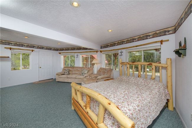 Basement bedroom | Image 26
