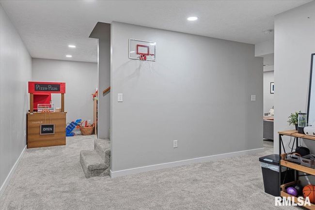 3217 Catalpa Dr, House other with 4 bedrooms, 3 bathrooms and null parking in Springfield IL | Image 36