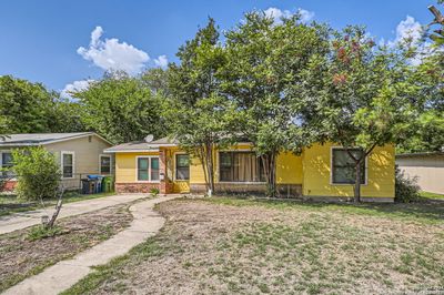 143 Storeywood Dr, House other with 3 bedrooms, 1 bathrooms and null parking in San Antonio TX | Image 1