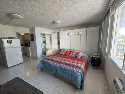 303-6484 Indian Creek Dr, Miami Beach, FL, 33141-5825 | Card Image