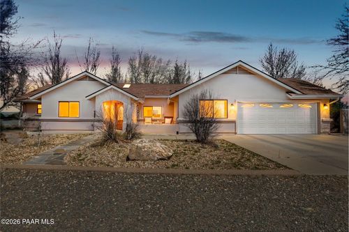 650 E Rimrock Rd, Paulden, AZ, 86334-4525 | Card Image