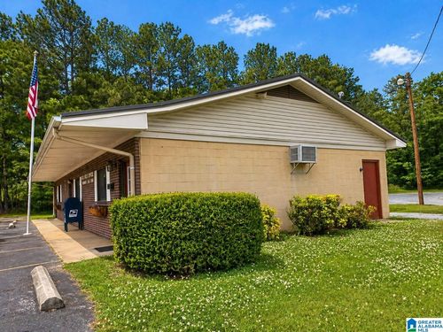 52782 Highway 25, VANDIVER, AL, 35176-7314 | Card Image