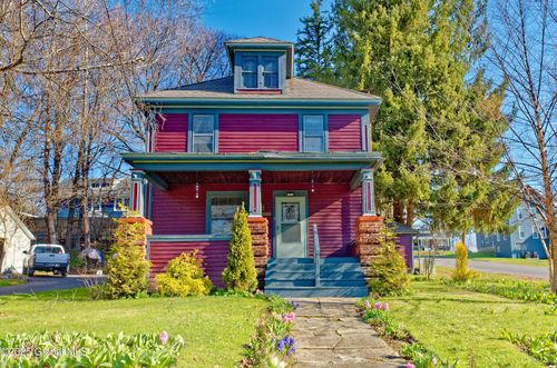 18 1st Ave, Mayfield, NY, 12117-3984 | Card Image