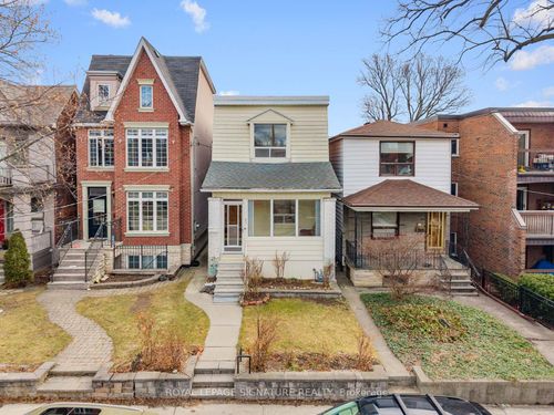 45 Eaton Avenue, East York, ON, M4J2Z4 | Card Image