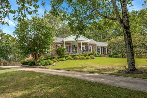 1203 Perkins Ln, Franklin, TN, 37069-4739 | Card Image