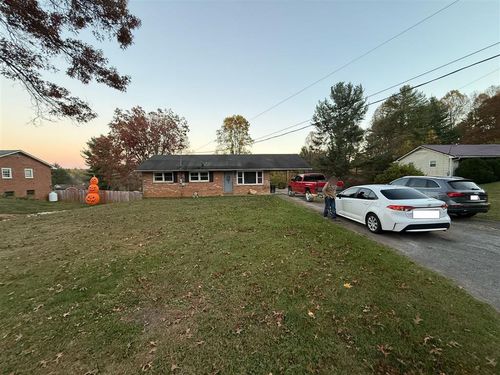 63 Hidden Pines Ln, Hillsville, VA, 24343-1259 | Card Image