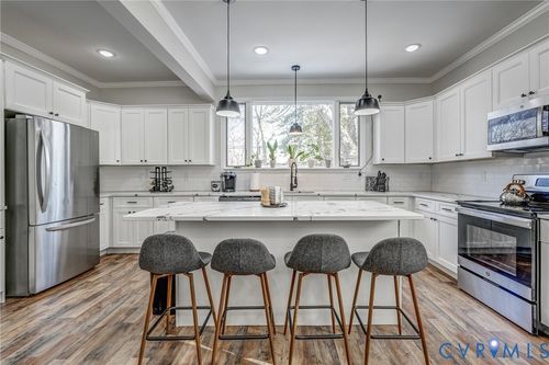 2014 Fairmount Ave, Richmond, VA, 23223-5102 | Card Image