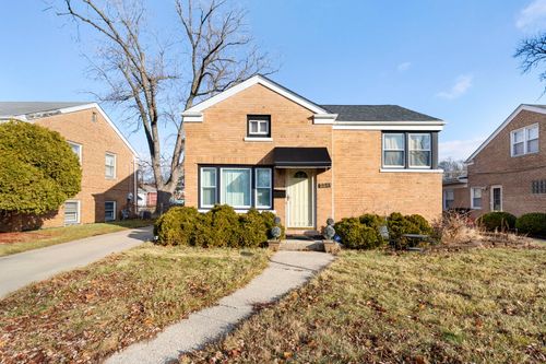 2341 S 24th Ave, Broadview, IL, 60155-3822 | Card Image