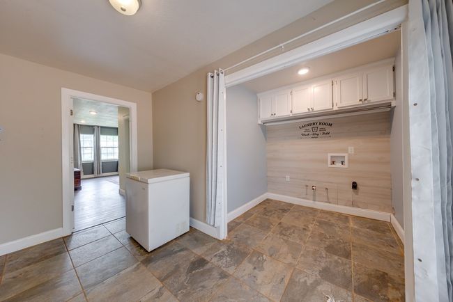 207 Inwood Dr, Home with 4 bedrooms, 3 bathrooms and 2 parking in Palestine TX | Image 22