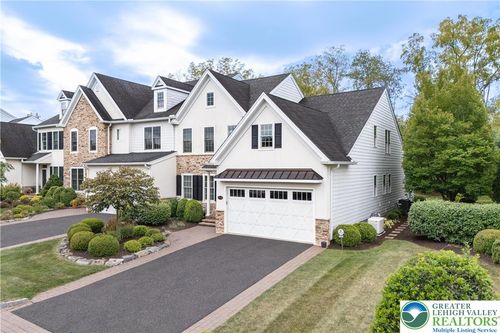 1938 Carriage Knoll Dr, Bethlehem, PA, 18015-5567 | Card Image