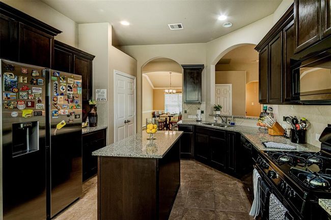 2039 Wembley Way, House other with 3 bedrooms, 2 bathrooms and 2 parking in Rosenberg TX | Image 8