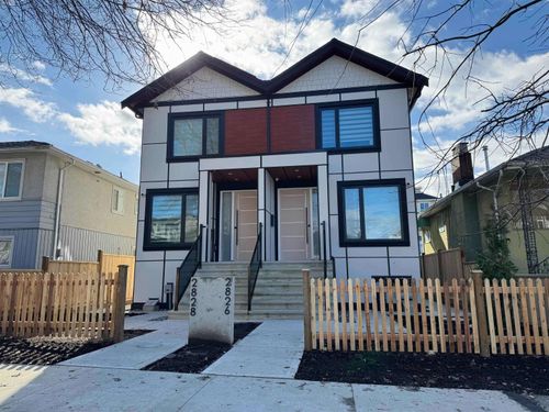 2828 Cheyenne Ave, Vancouver, BC, V5R4R6 | Card Image