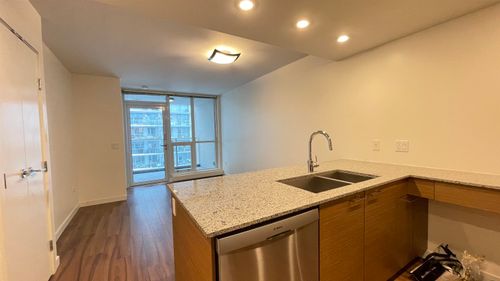 509-135 E 17th St, North Vancouver, BC, V7L0C4 | Card Image