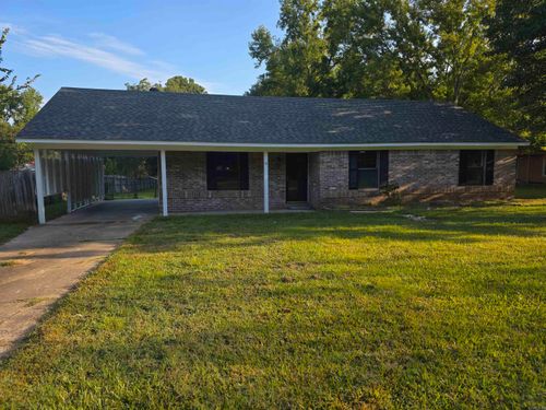 8 Helen St, Ward, AR, 72176-9269 | Card Image