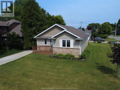 23 Kyle Dr, Ridgetown, ON, N0P2C0 | Card Image