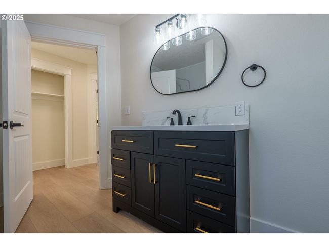 535 E St, House other with 4 bedrooms, 3 bathrooms and 1 parking in Independence OR | Image 28