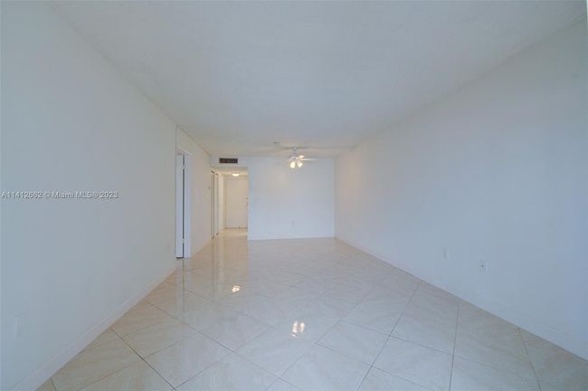 APT-303 - 855 Euclid Ave, Condo with 1 bedrooms, 2 bathrooms and null parking in Miami Beach FL | Image 6