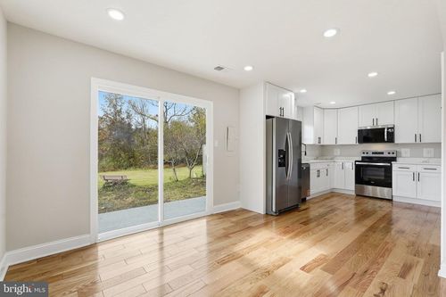 8628 Ashby Ct, MARSHALL, VA, 20115-3711 | Card Image