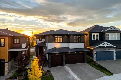 94 Aspen Summit Close Sw, House detached with 5 bedrooms, 5 bathrooms and 3 parking in Calgary AB | Image 3