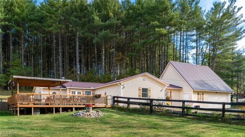 59765 Kennonsburg Rd, Salesville, OH, 43778-9577 | Card Image