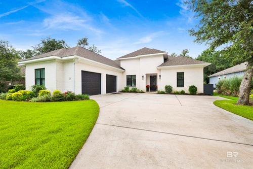 17 Lagoon Dr, Gulf Shores, AL, 36542-8279 | Card Image