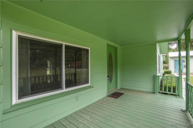 19343 Se 91 St Ln, House other with 3 bedrooms, 2 bathrooms and 1 parking in Ocklawaha FL | Image 6