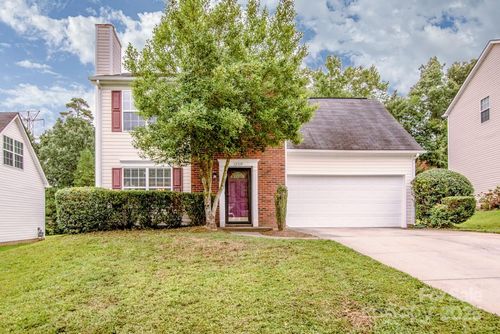 12319 Dixie Ann Dr, Charlotte, NC, 28262-1637 | Card Image