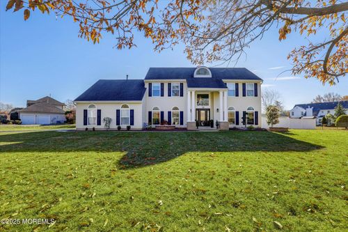 19 Polo Club Dr, Freehold, NJ, 07728-8070 | Card Image