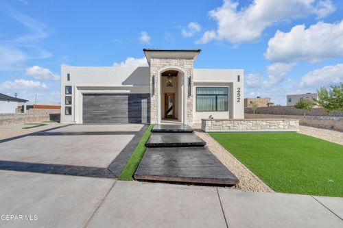 12692 Hants Cir, El Paso, TX, 79928-6098 | Card Image