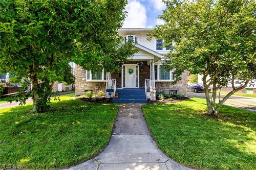 631 Lawson Ave, Steubenville, OH, 43952-2670 | Card Image